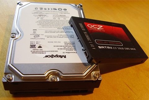 Chống phân mảnh ổ SSD