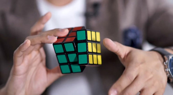 Finger Trick - cách xoay Rubik nhanh và chuyên nghiệp