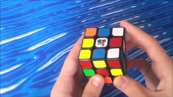cách xoay Rubik nhanh hơn bởi Feliks Zemdegs