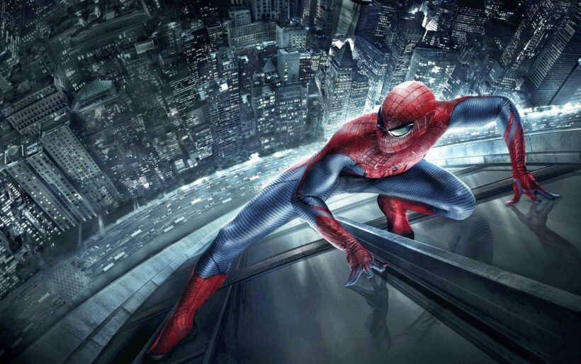 Hình ảnh Spider Man người nhện với pha leo tường cực đẹp