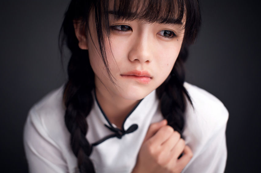 Hình ảnh hot girl Trung Quốc buồn và đáng yêu
