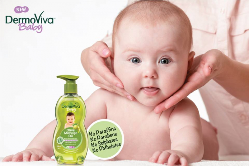 Dầu mát xa DermoViva chiết xuất ô liu đem đến nguồn dưỡng chất giúp làn da nhẹ dịu và mềm mại, đồng thời mang đến cảm giác thư giãn, tinh thần khoan khoái để bé đi vào giấc ngủ dễ dàng hơn.