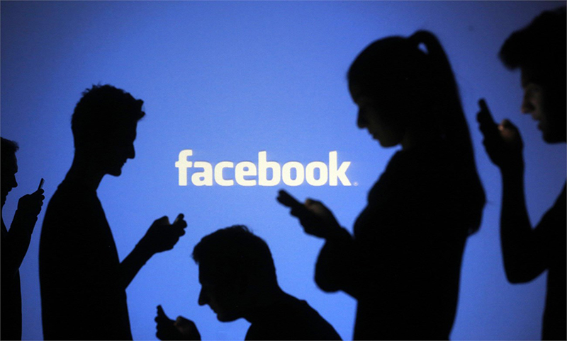 Hỏi người thân để kiểm tra xem Facebook có đang gặp sự cố không