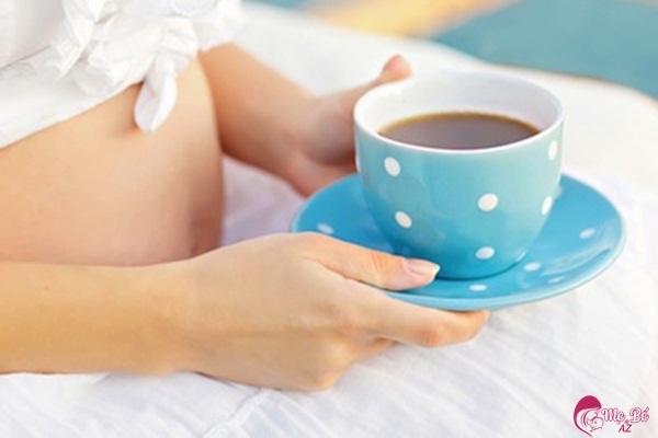 Phụ nữ có thai uống nhiều cafe không tốt nhưng nếu thèm quá thì phải làm sao