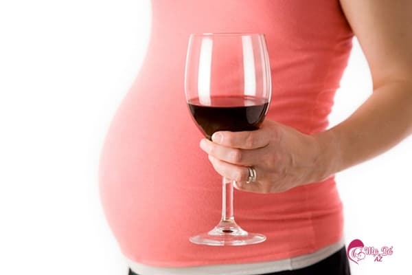 Uống rượu khi mang thai có sao không