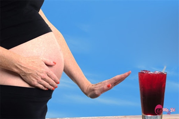 Uống nước ngọt khi mang thai sẽ cản trở hấp thụ dinh dưỡng cho mẹ bầu