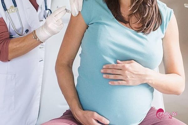 Mang thai lần 3 có cần tiêm uốn ván không?
